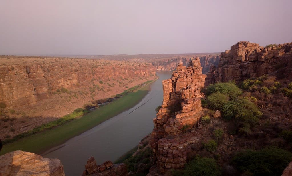 Gandikota & Belum Caves Trip