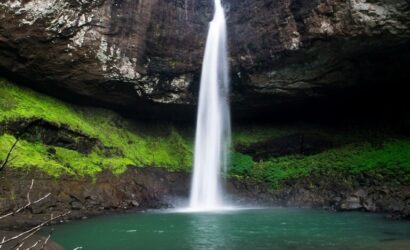 devkund waterfall trek