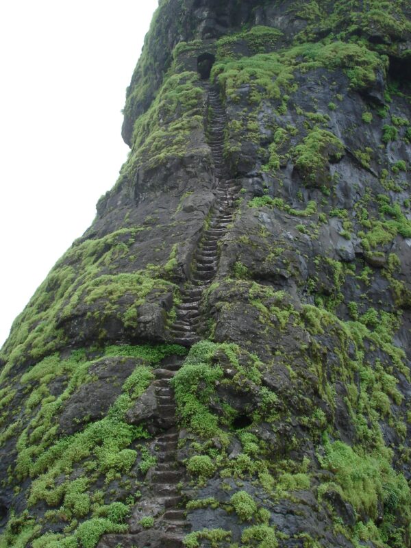 harihar fort trek